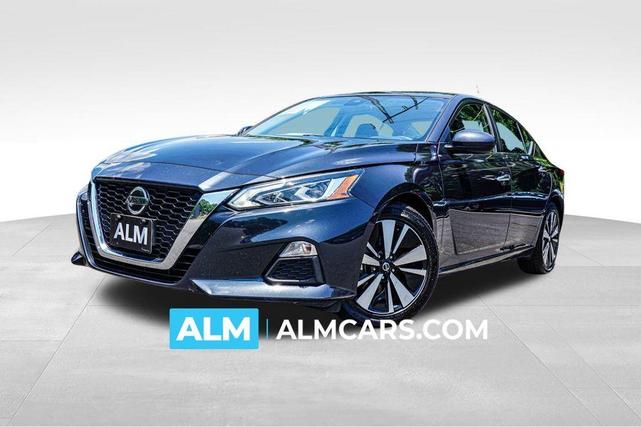 2022 nissan altima 2.5 sv