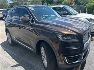 2020 Lincoln Nautilus standard