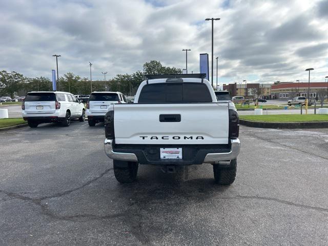 2017 toyota tacoma sr