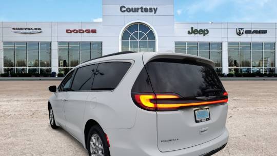 2022 Chrysler Pacifica