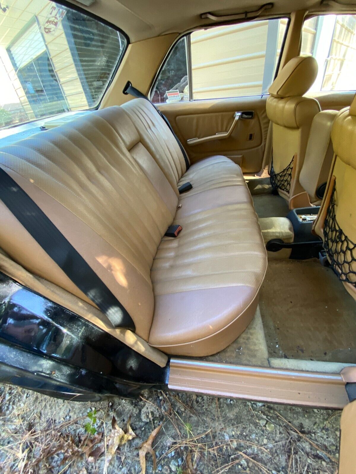 1983 mercedes-benz 300-series