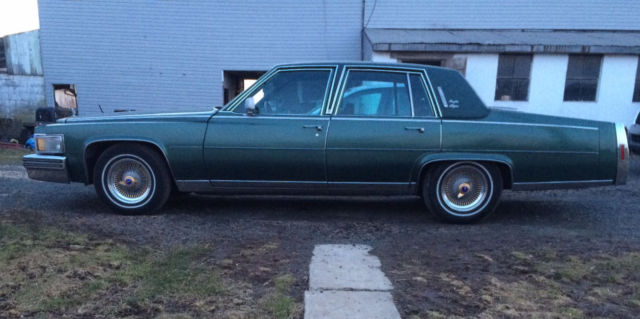 head turner!! - 1978- 425 v8 cadilliac brougham d'elegance