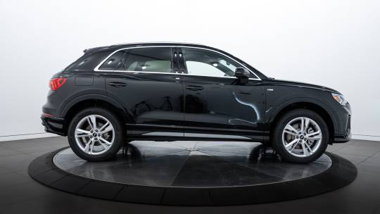 2024 Audi Q3