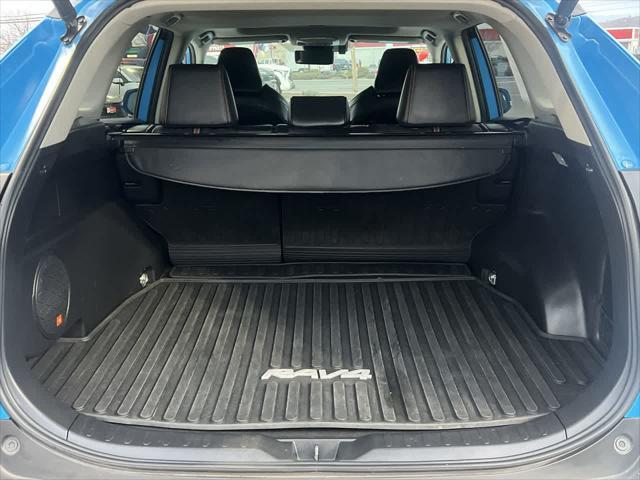 2019 toyota rav4 adventure