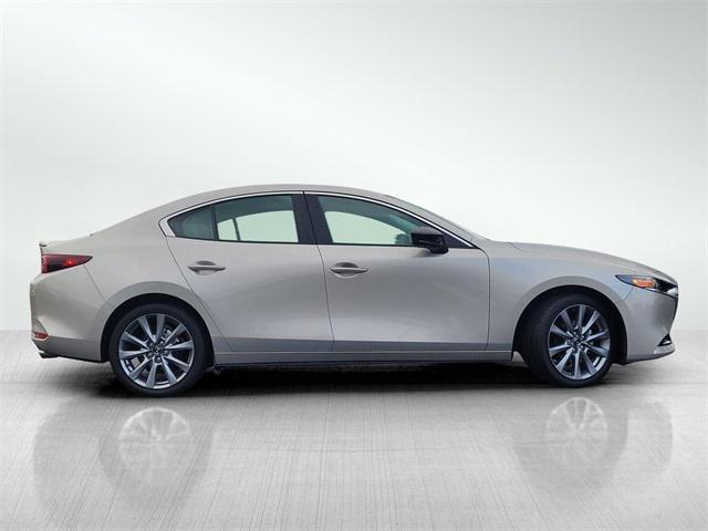 2024 mazda mazda3 fwd w/preferred package