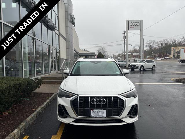 2022 audi q3 45 s line premium