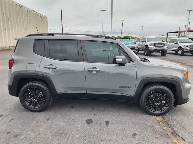 2020 jeep renegade latitude