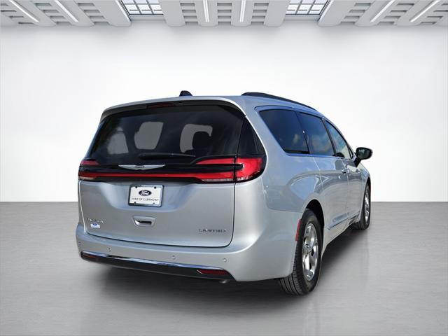 2023 chrysler pacifica limited