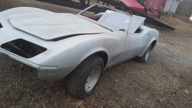 two project 60s corvettes
