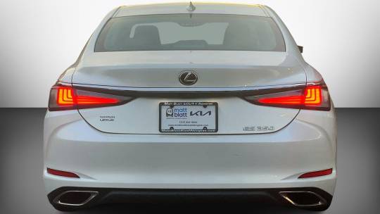 2019 Lexus ES