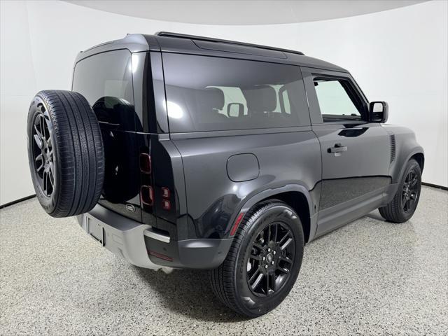 2023 land rover defender 90 se