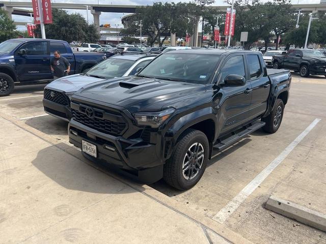 2024 toyota tacoma trd sport