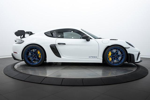 2024 porsche 718 cayman gt4 rs