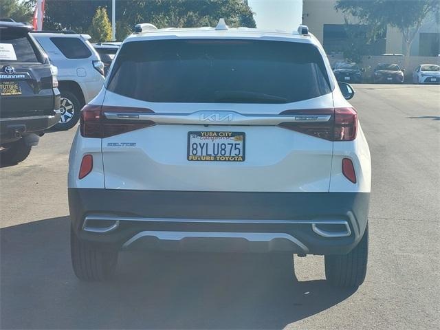 2022 kia seltos s
