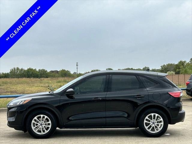 2022 ford escape s