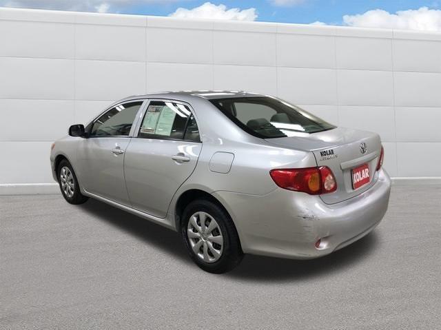 2009 toyota corolla le