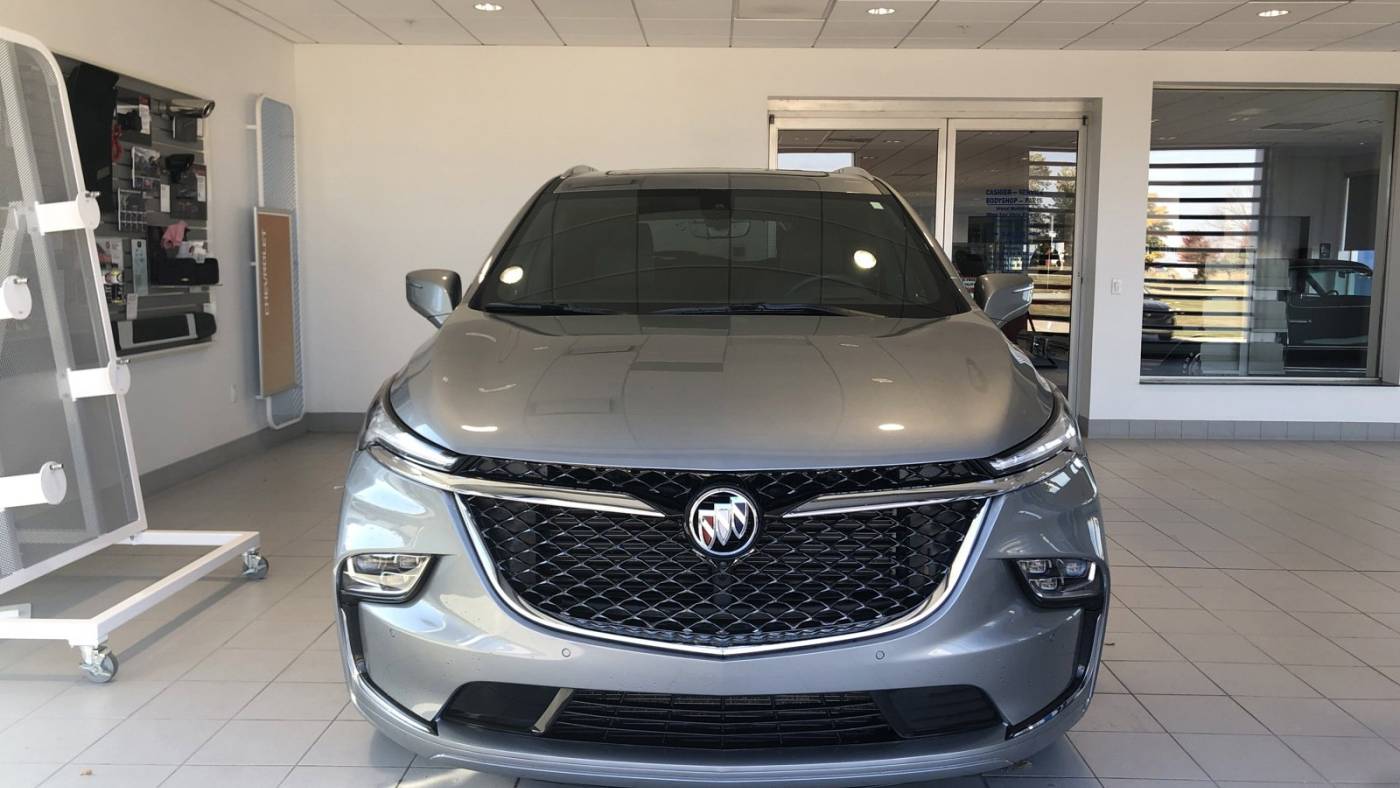 2024 buick enclave avenir
