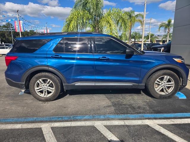 2020 ford explorer xlt
