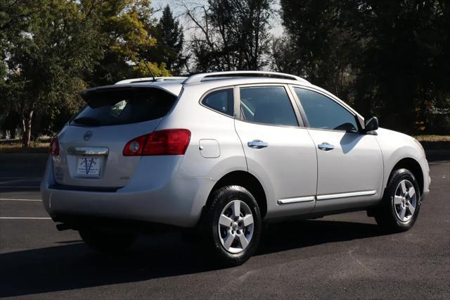 2014 nissan rogue select s