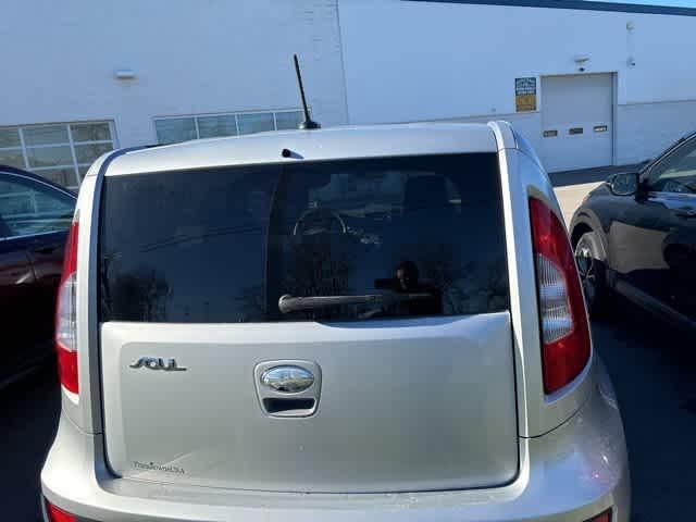 2013 kia soul base