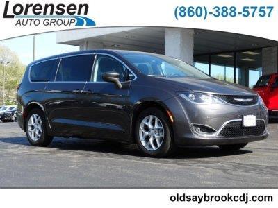 2018 chrysler pacifica touring plus touring plus 4dr mini-van for sale in fenwick, connecticut