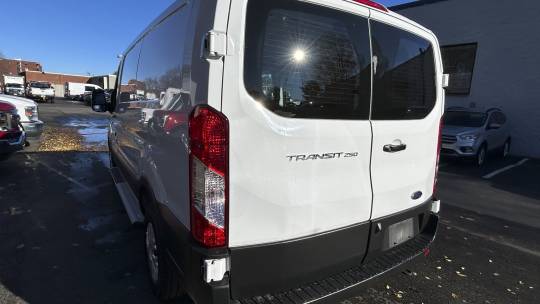2022 Ford Transit