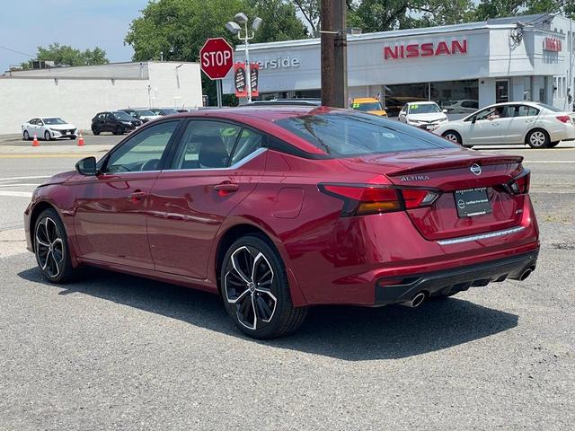 2023 nissan altima sr intelligent awd