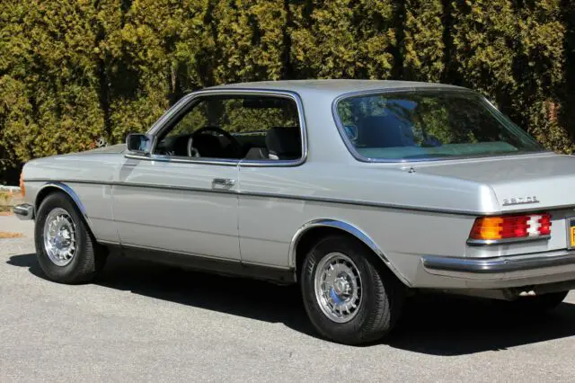 1980 mercedes 280ce coupe gas collector quality silver euro spec -showgrade w123