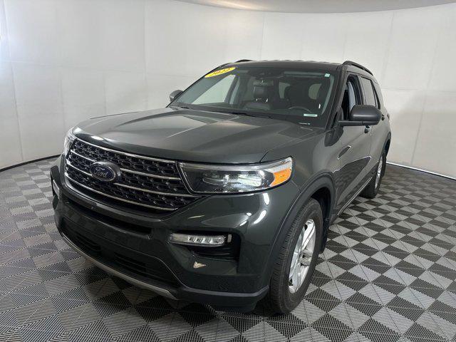 2022 ford explorer xlt