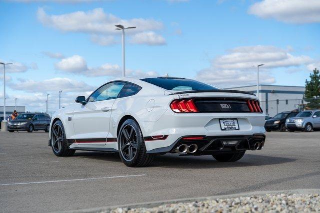 2022 ford mustang mach 1