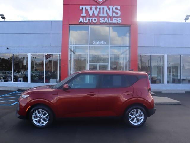 2021 kia soul s