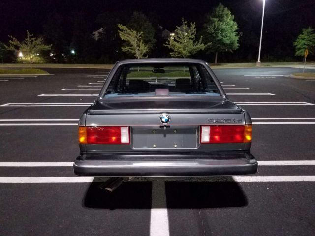 1987 bmw e30 325 is