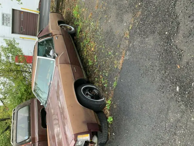 1976 olds toronado