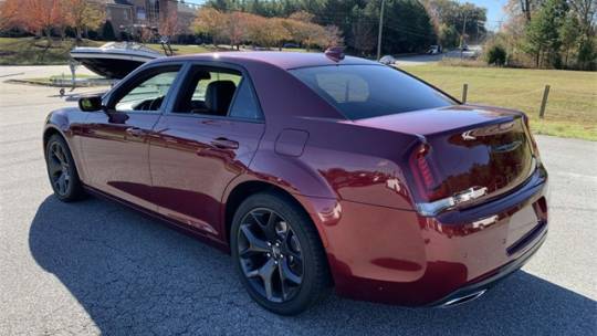 2021 Chrysler 300