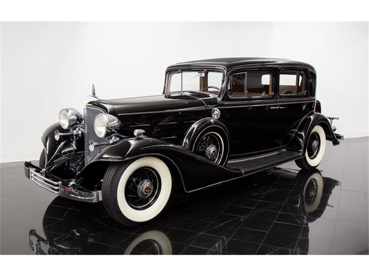 1933 cadillac v12