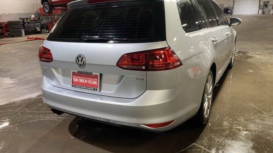 2017 Volkswagen Golf