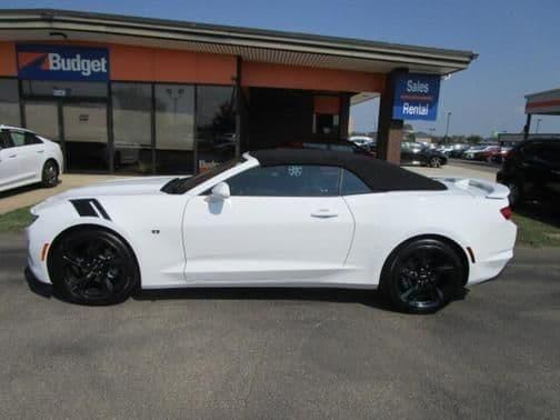 2023 chevrolet camaro 2lt 2dr convertible in cedar rapids, iowa
