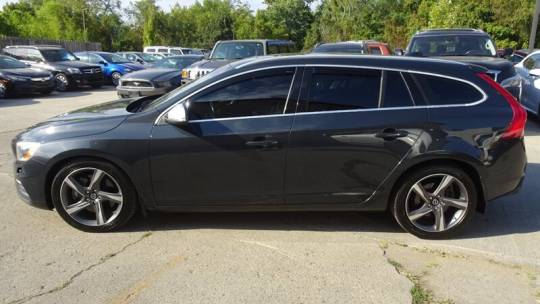 2015 volvo v60 t6 r-design