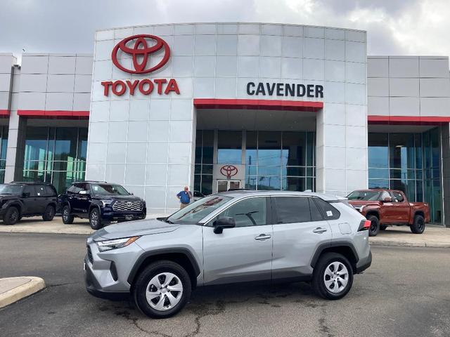 2024 toyota rav4 le