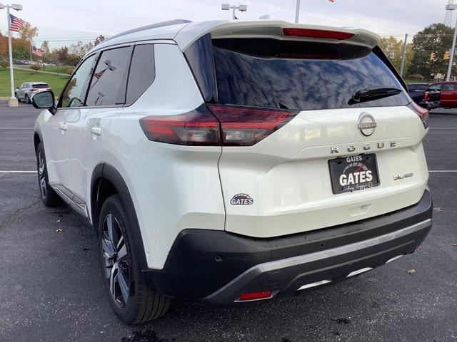 2023 nissan rogue sl