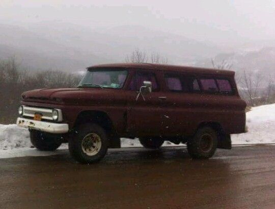 62 suburban 4wd c10 original besides drive train 1971 350 with rock crawler tran
