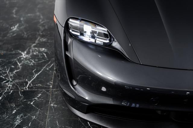2021 porsche taycan base
