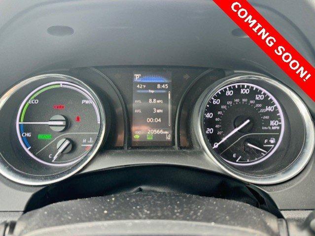 2020 toyota camry hybrid le