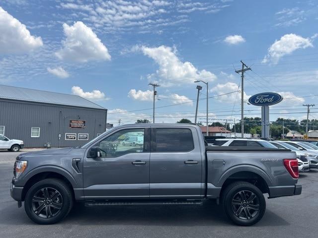 2021 ford f-150 xlt