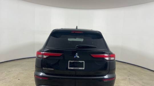 2023 Mitsubishi Outlander