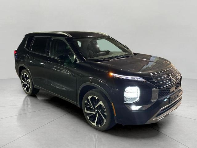 2022 mitsubishi outlander sel