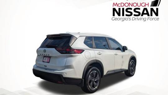 2025 Nissan Rogue sv premium package