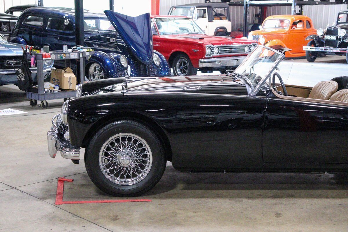 1957 mg mga