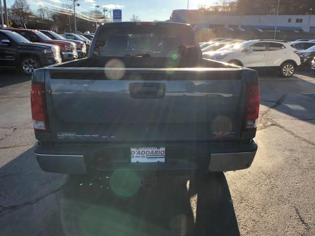 2009 gmc sierra 1500 sle 4x4 sle 4dr extended cab 5.8 ft. sb for sale in huntington, connecticut
