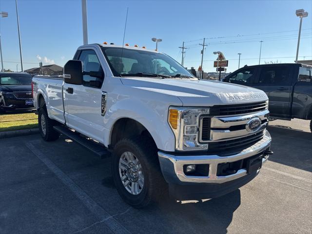 2017 ford f-250 xlt